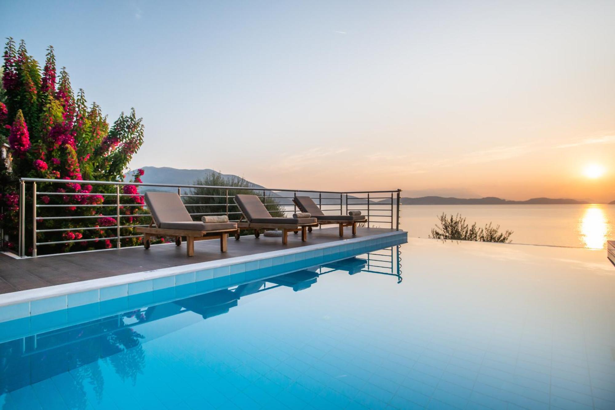 Iris Villas Lefkada - Marine Villa With Private Sea Access Сивота Экстерьер фото