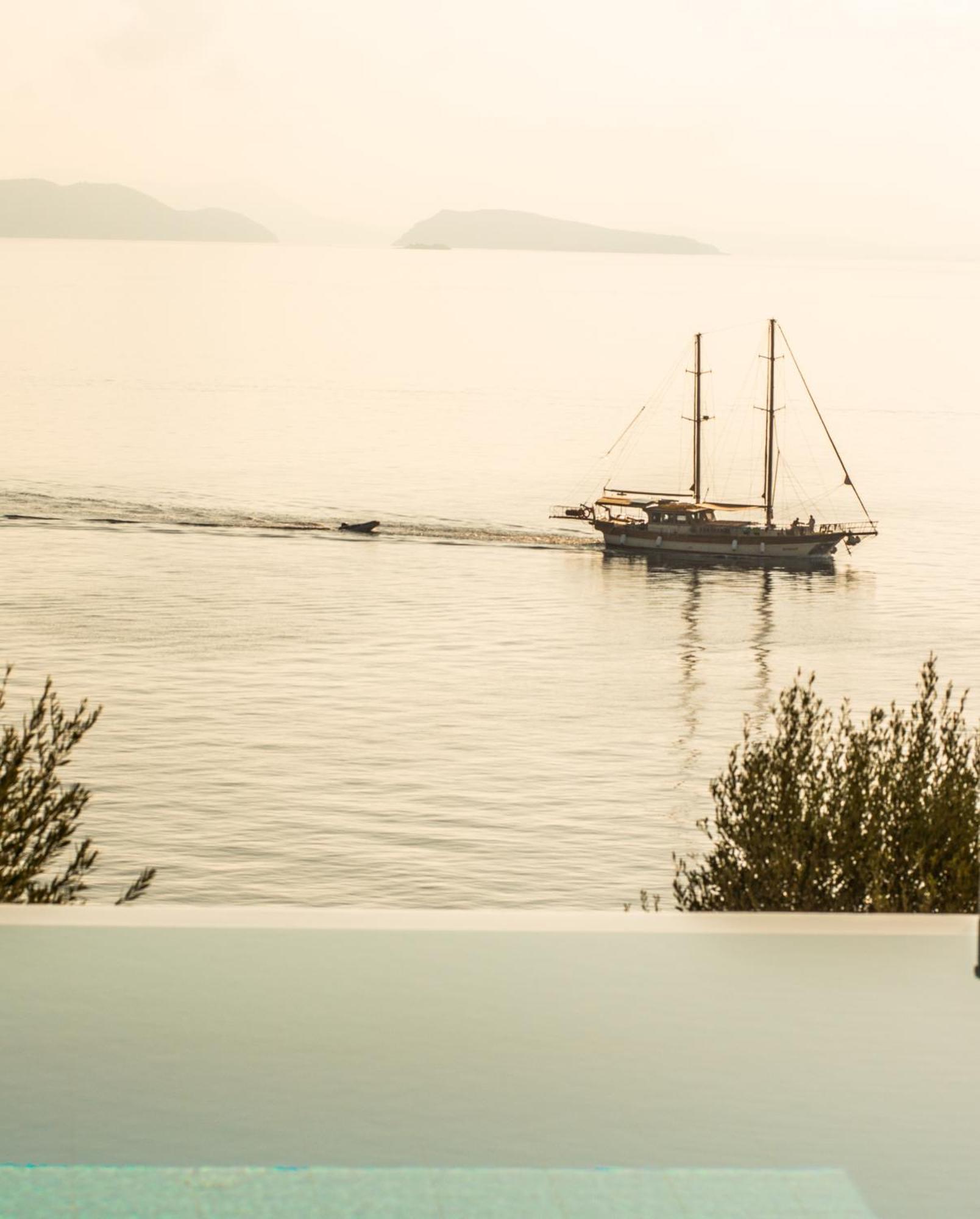 Iris Villas Lefkada - Marine Villa With Private Sea Access Сивота Экстерьер фото